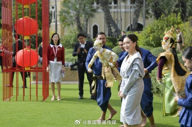 使得他们在